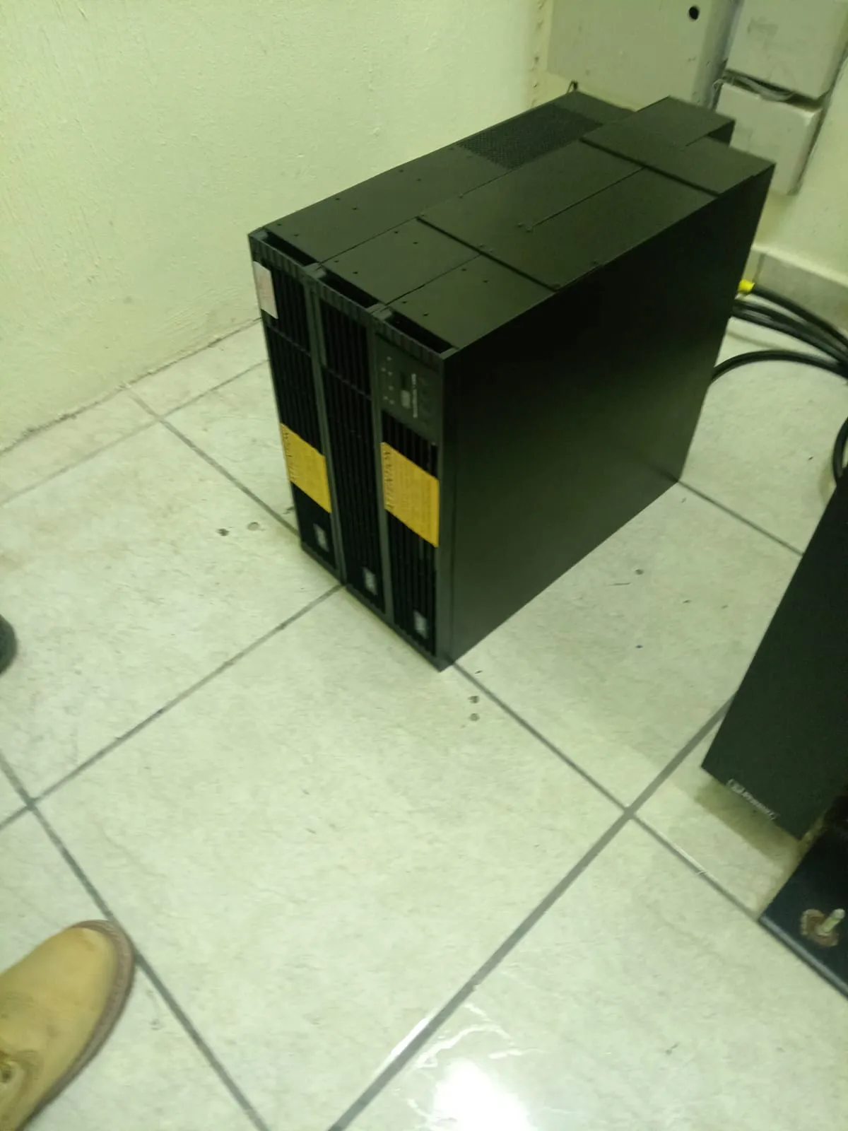 UPS 51