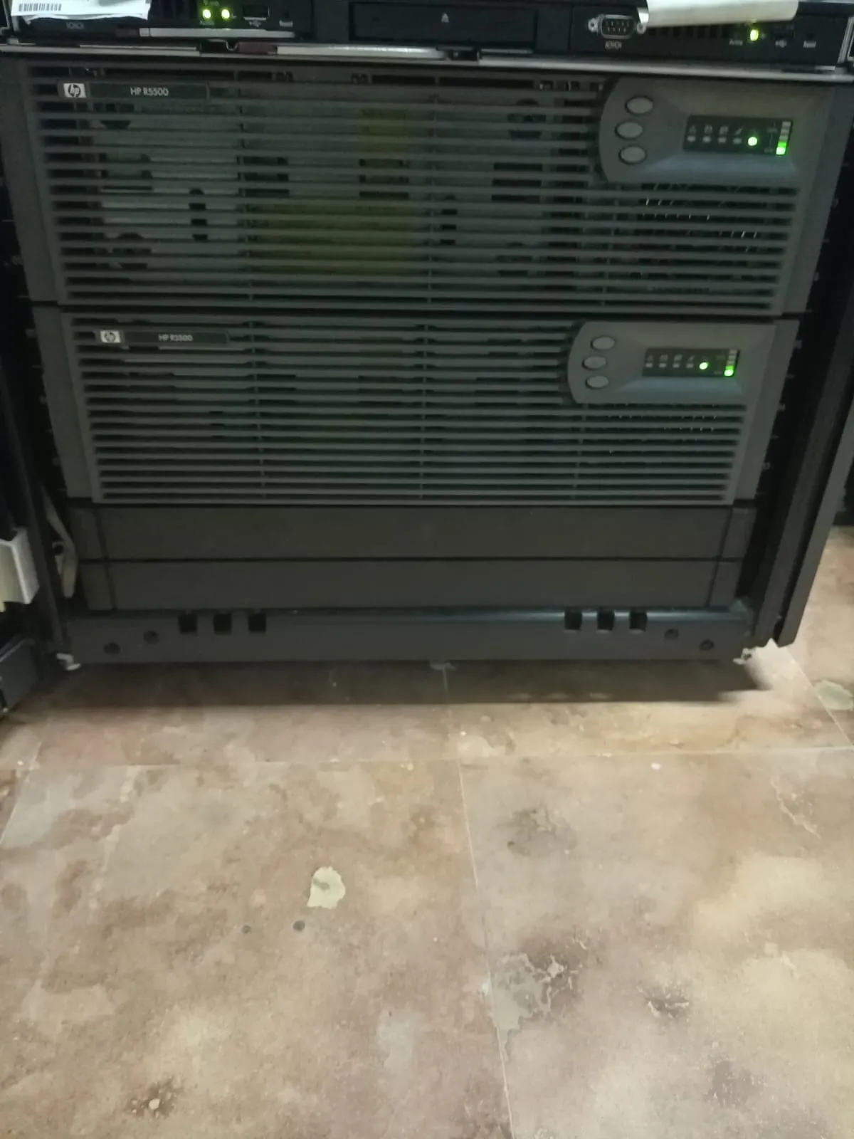 UPS 52